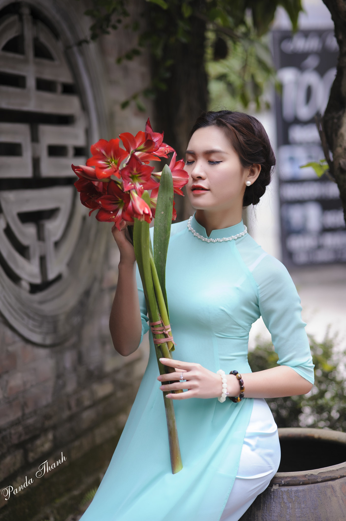 Nét Việt áo dài xanh [T40OCQ]