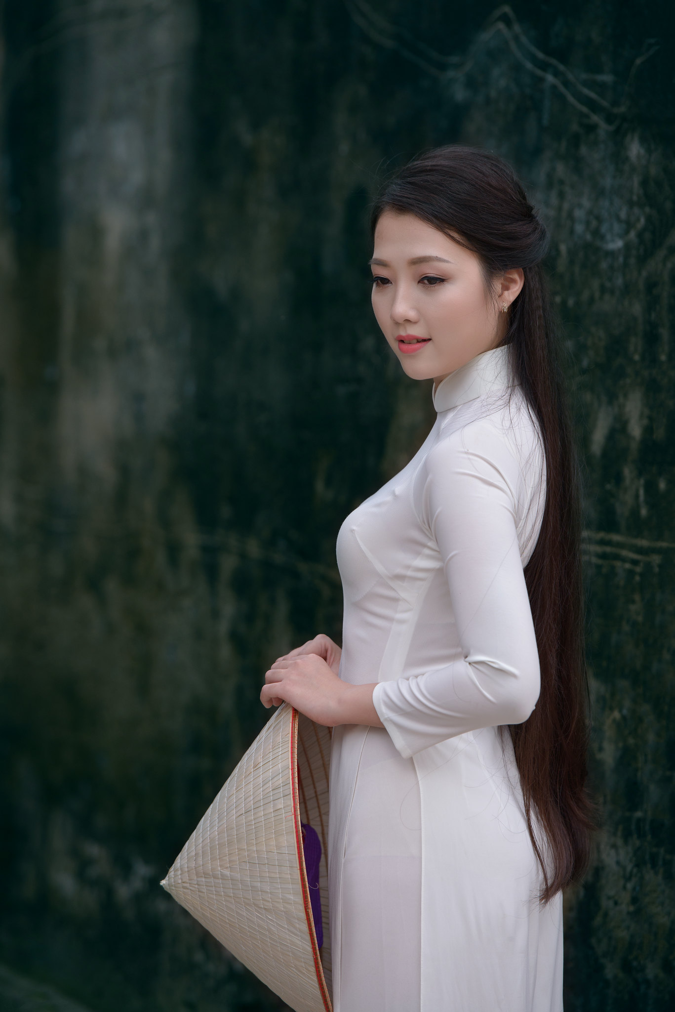 Áo dài trắng góc ngang thướt tha [LVIAJC]