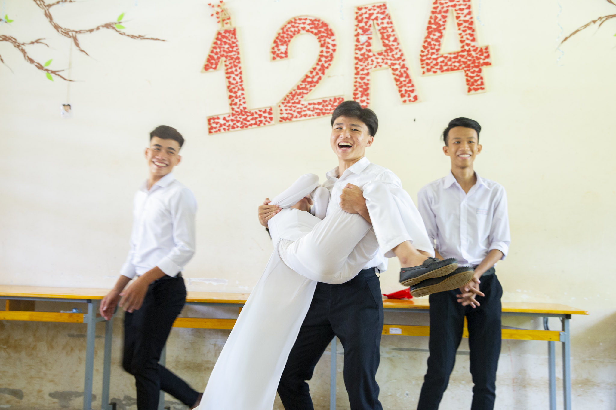 Áo dài trắng bồng bế mộc mạc [HJLWS3]
