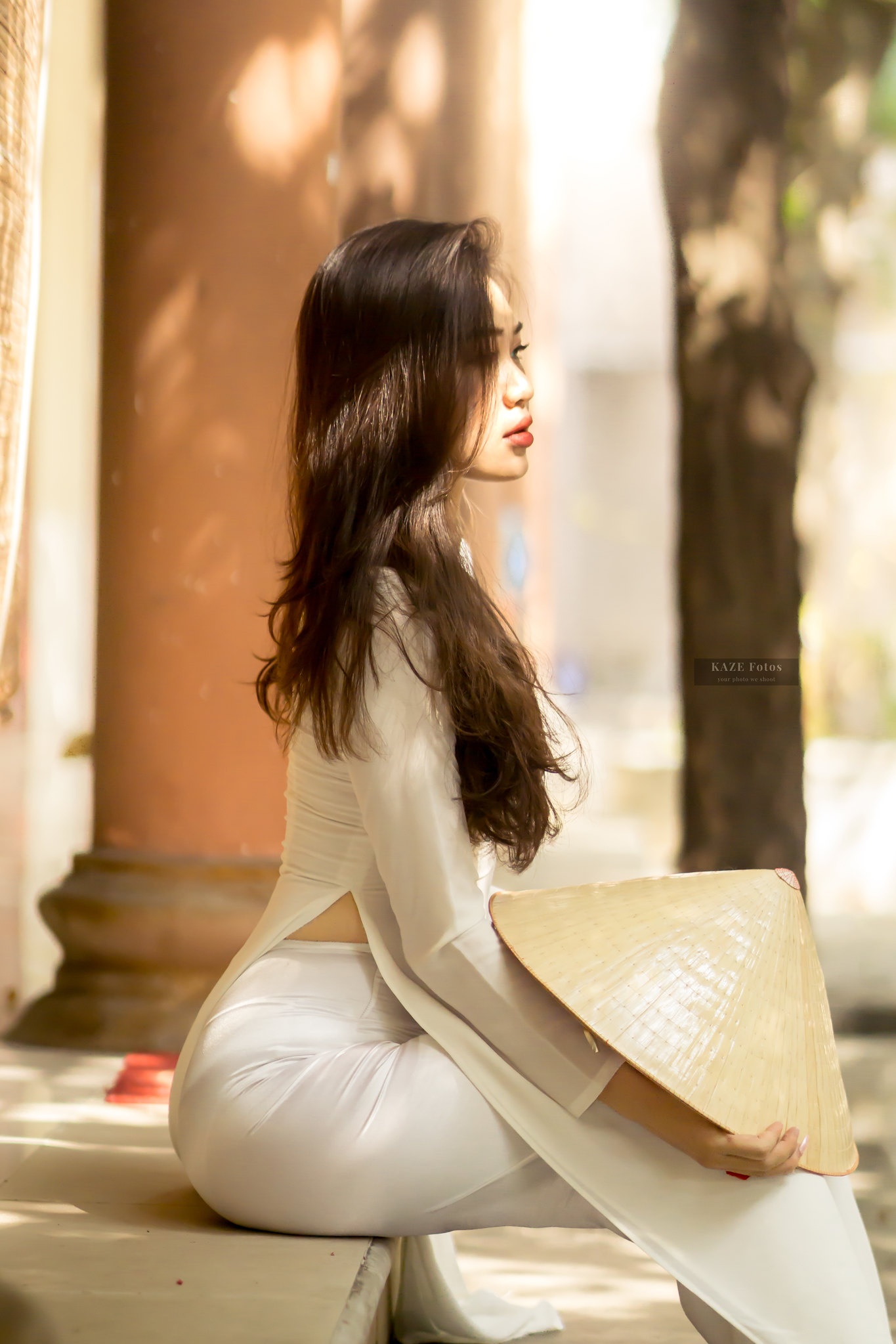 Áo dài trắng hút hồn [LQJG69]