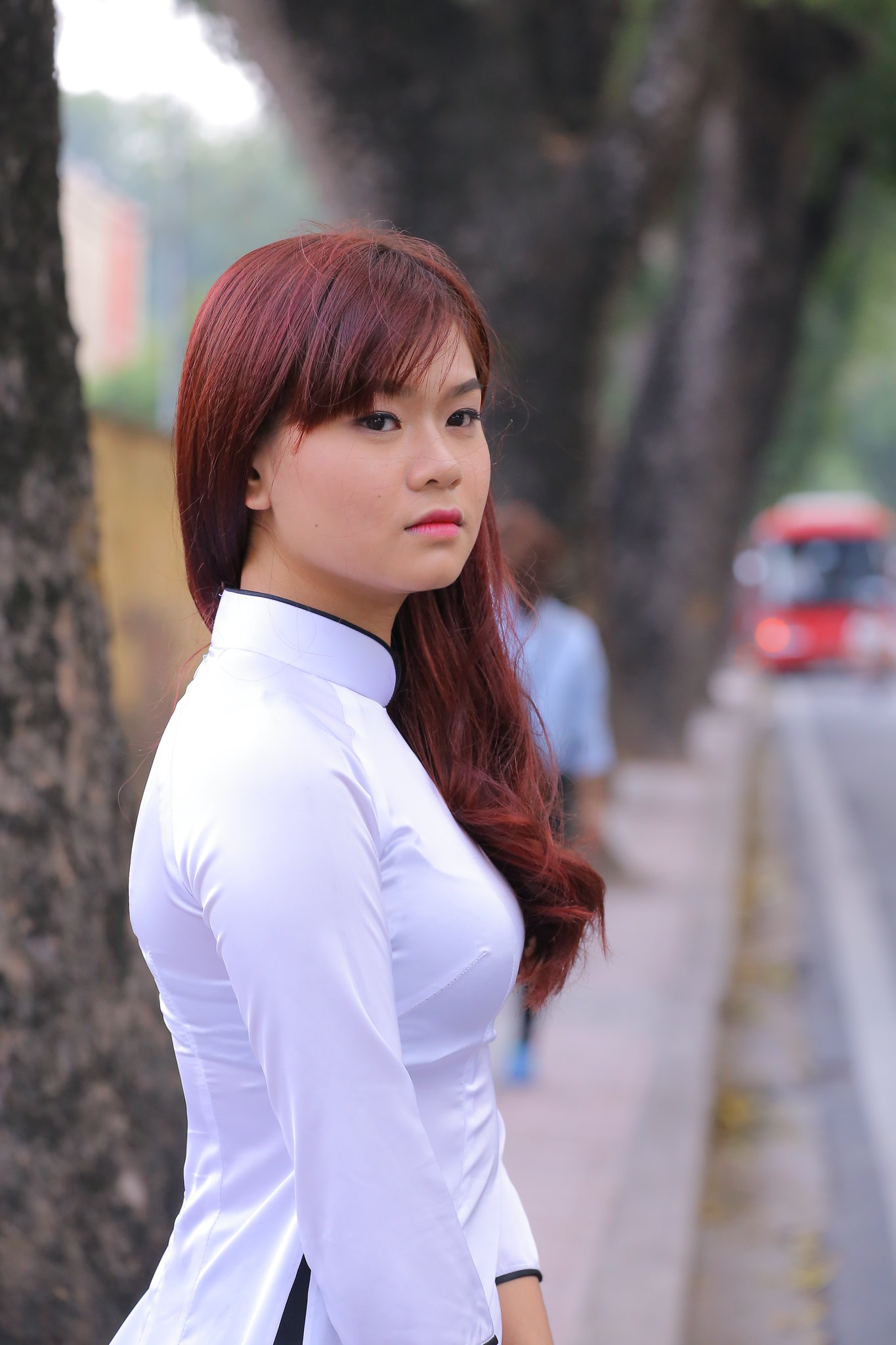 Áo dài trắng mộc mạc [HZPYTW]