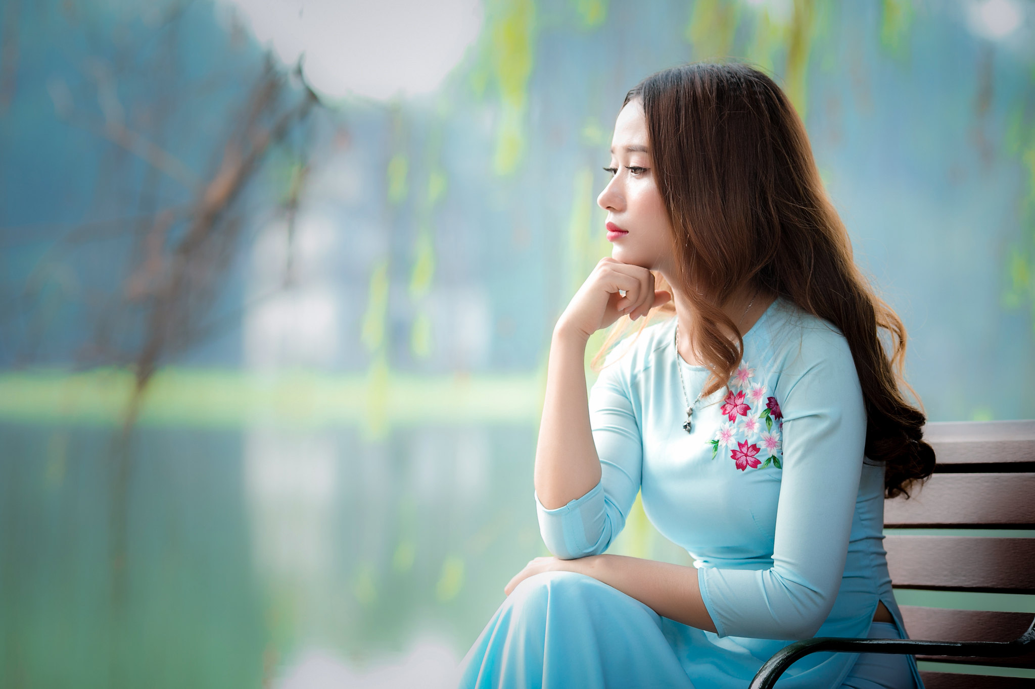Áo dài xanh vẻ đẹp áo dài áo dài xanh e ấp [PGGRZH]