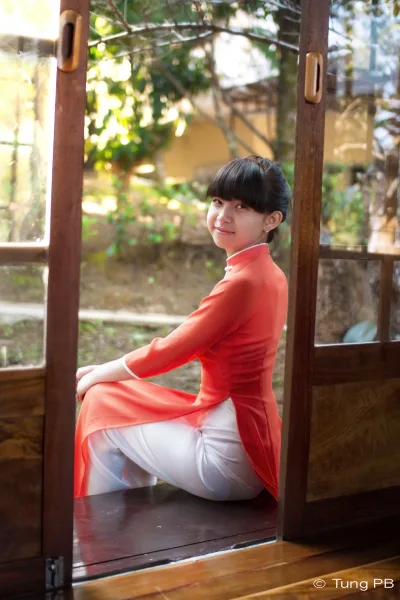 Áo dài đỏ vẻ đẹp tinh tế [KWITP9]