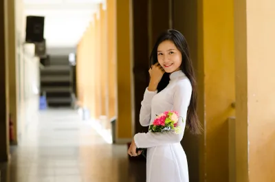 Nền nã áo dài trắng nữ sinh [4HBMBF]