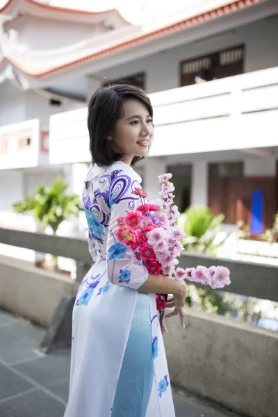 Áo dài họa tiết vẻ đẹp áo dài lễ chùa nhẹ nhàng [X0L9PF]