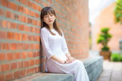 Áo dài trắng yêu kiều [MAEKAL]