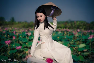Áo dài trắng girl xinh hoa sen hoài cổ [HU6H9A]