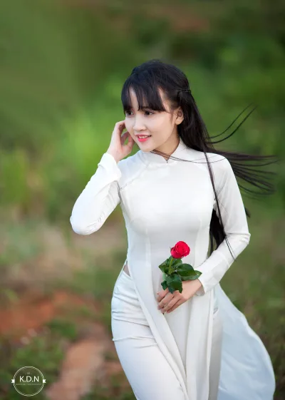 Áo dài trắng nữ sinh thuần Việt [NXZM9H]
