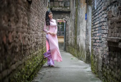 Truyền thống áo dài hồng [EIYJHP]