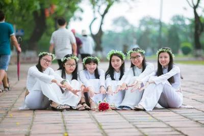 Hài hòa áo dài trắng kỷ yếu [LXNLCN]