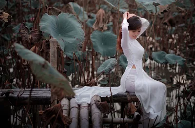 Loạt ảnh áo dài trắng thướt tha tự tin [RAABV3]