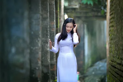 Hình ảnh áo dài trắng dịu dàng cổ kính [BI59PX]