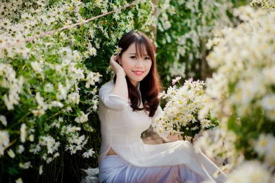 Truyền thống áo dài trắng rạng rỡ [AGQGSR]