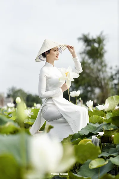 Áo dài trắng thướt tha [DSYX00]