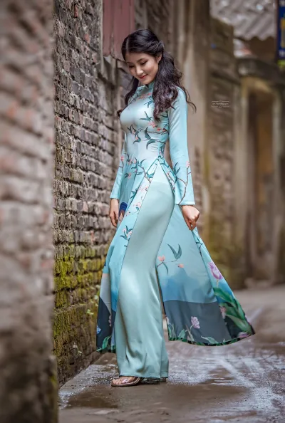 Mộc mạc áo dài xanh áo dài xanh [QEFXFB]