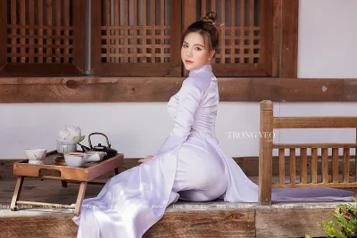 Áo dài trắng đằm thắm nuột [ULPW13]