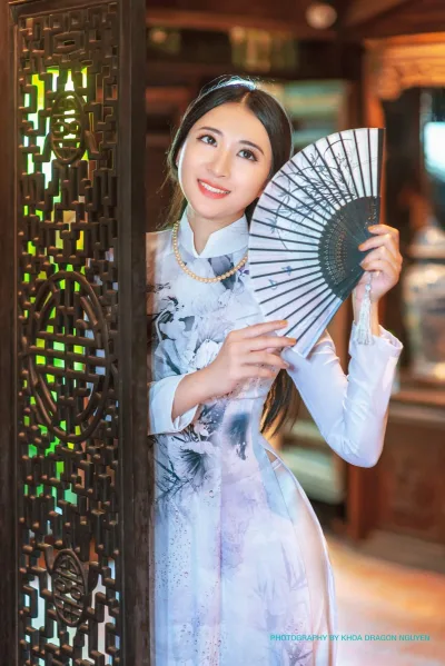 Áo dài trắng nổi bật áo dài trắng [RLVPCO]