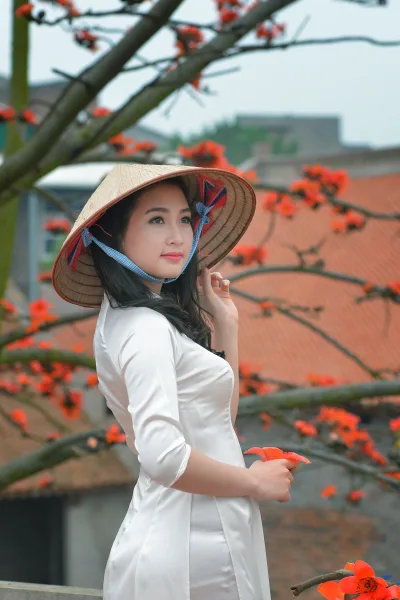 Hình nền áo dài trắng dịu dàng hoa [WCHSQA]