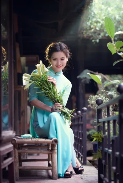 Nữ nhân áo dài xanh tinh khôi hoa [WYLPCO]