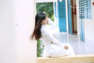 Hài hòa áo dài trắng áo dài trắng [TPFHQE]