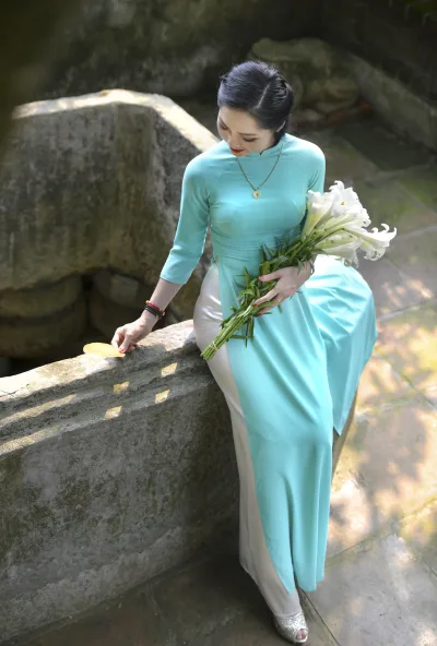Thanh xuân áo dài trắng hoa [JHGHMF]