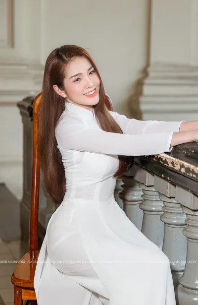 Áo dài trắng nét Việt [HU4BR6]