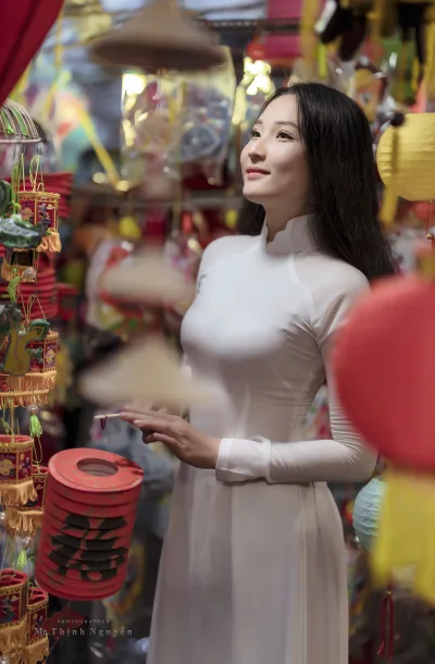Loạt ảnh áo dài trắng hài hòa đón tết [SHS1UE]