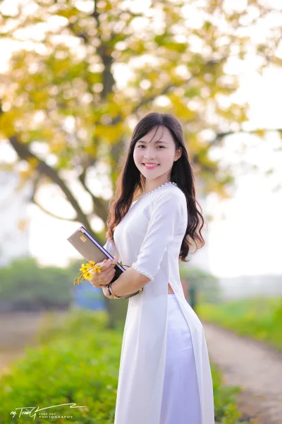 Truyền thống áo dài trắng nữ tính nữ sinh [BEOADY]