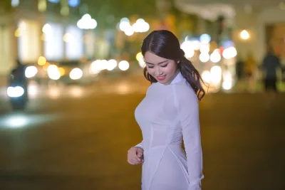 Loạt ảnh áo dài trắng thanh thoát [GZH6CU]