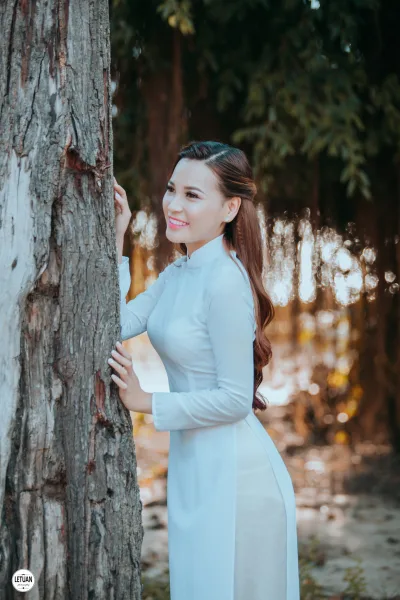 Áo dài trắng tà áo dài cổ kính thanh tao [GG8OYJ]