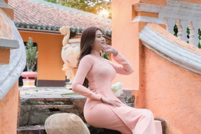 Áo dài trắng gái xinh trang nhã [SZPF2O]