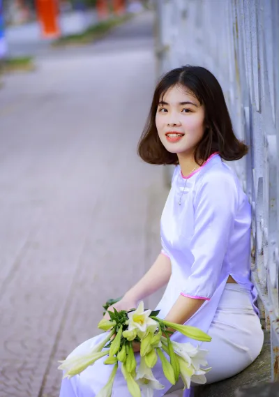 Bộ sưu tập áo dài trắng thanh xuân tinh khôi [YGIQVU]
