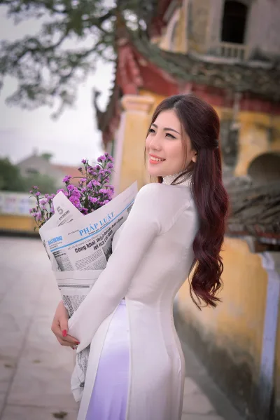 Áo dài trắng rửa mắt với ảnh nuột thướt tha [AMNDFW]