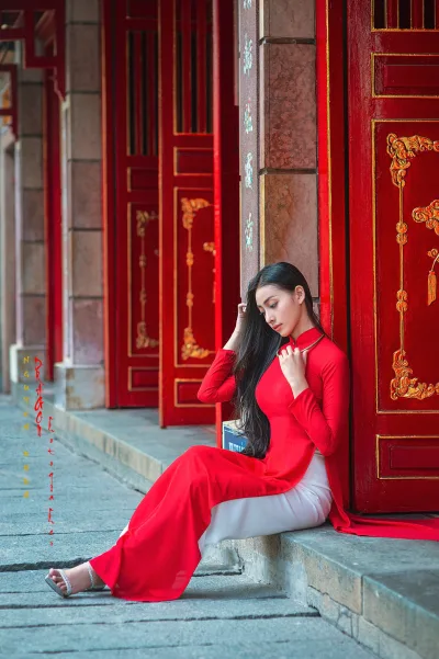 Gái xinh áo dài trắng cổ điển áo dài trắng [TIRGKH]