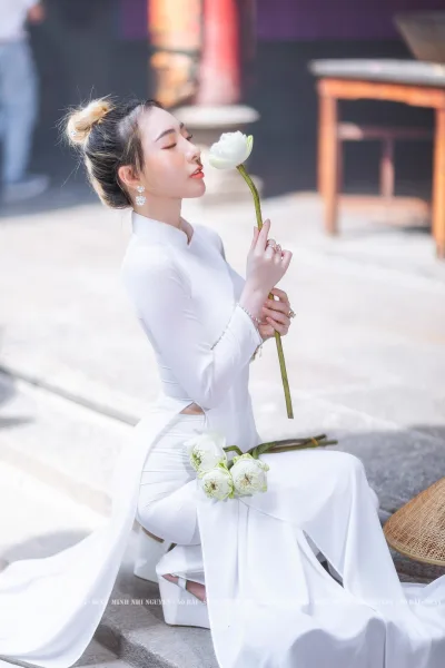 Bộ sưu tập áo dài trắng nét Việt áo dài trắng [ME8LR9]