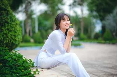 Trang nhã áo dài trắng nữ sinh [KFBKFX]