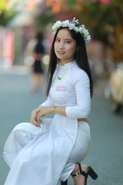 Áo dài trắng nữ sinh mộc mạc [B23LB9]