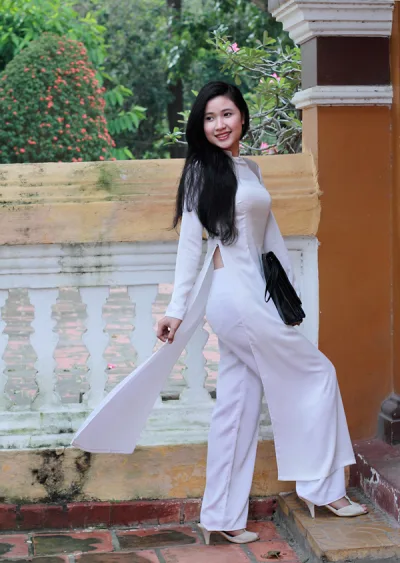 Nét đẹp áo dài áo dài trắng hiện đại áo dài trắng [LD5JBA]