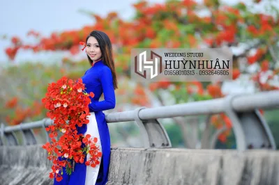 Vẻ đẹp áo dài áo dài xanh duyên thầm hoa phượng [VTA5JB]
