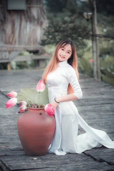 Bộ ảnh áo dài trắng cuốn hút nữ sinh [15IYP7]