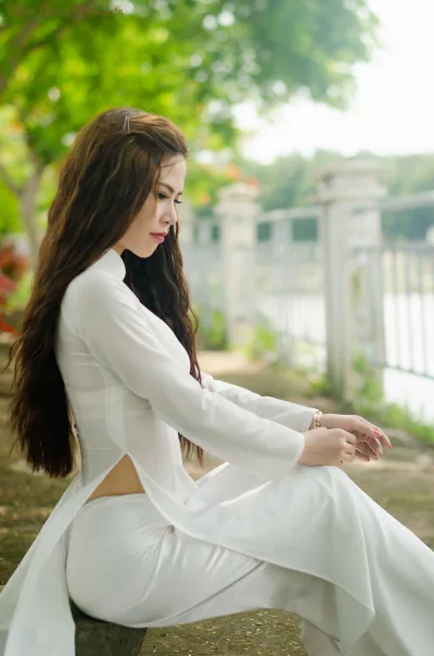 Áo dài trắng áo dài trắng mong manh [JHX4CH]