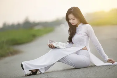 Áo dài trắng gái xinh nữ tính [E8B1PT]