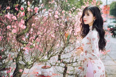 Áo dài trắng hoa đào nữ tính [BDCGRK]