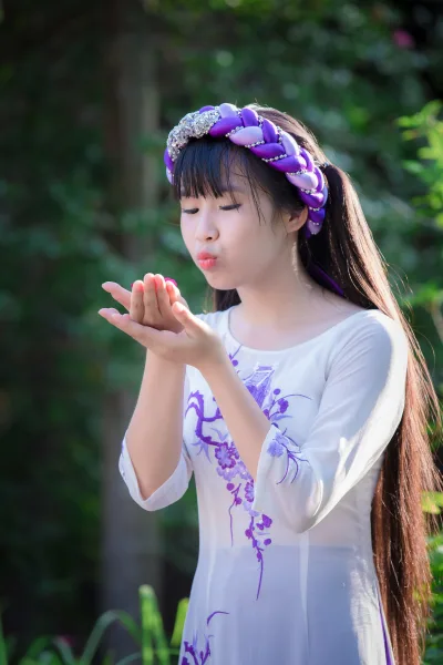 Trang nhã áo dài trắng nắng [MBWX2O]