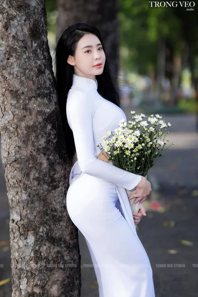 Áo dài trắng truyền thống hoa [LZJJPL]