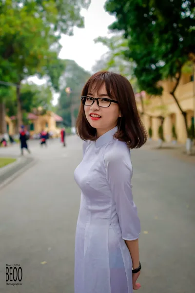 Áo dài trắng nữ nhân nữ sinh thanh lịch [B9KOPQ]