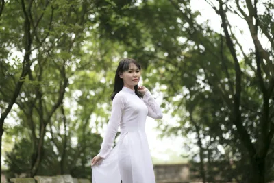 Thanh tao áo dài trắng [MAXHXC]