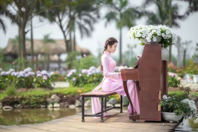 Thanh nhã áo dài hồng [WD0WYJ]