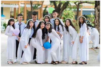 Bộ sưu tập áo dài trắng thướt tha kỷ yếu [MZHAVY]