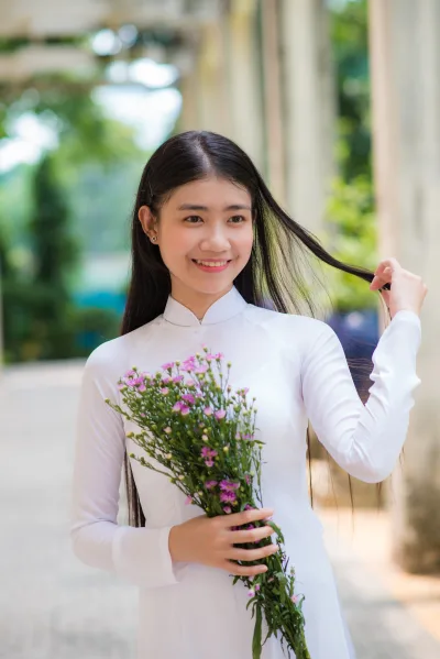 Áo dài trắng nữ sinh thanh xuân [ZKXLF4]
